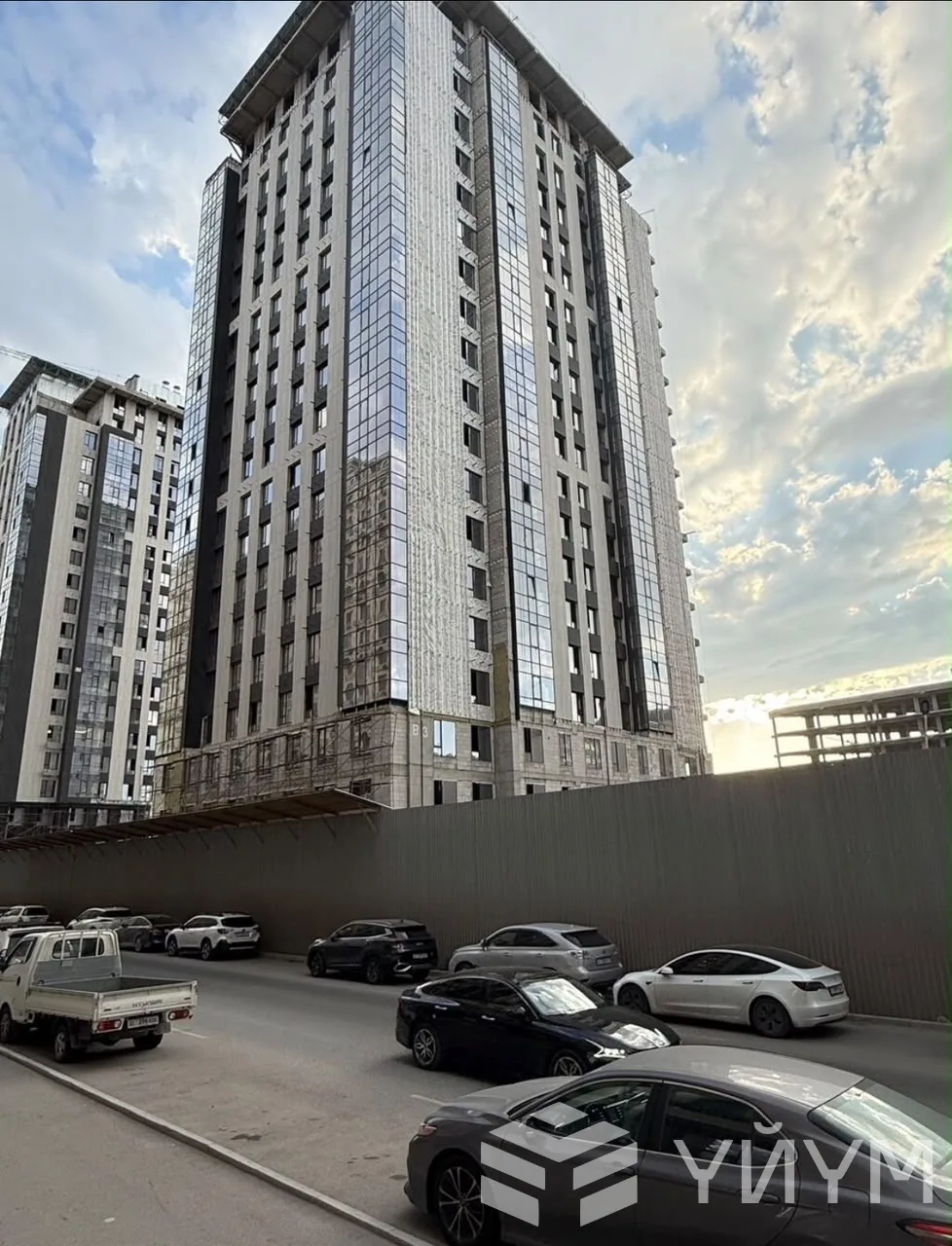 3-к. квартира, 130 м² — фото 1