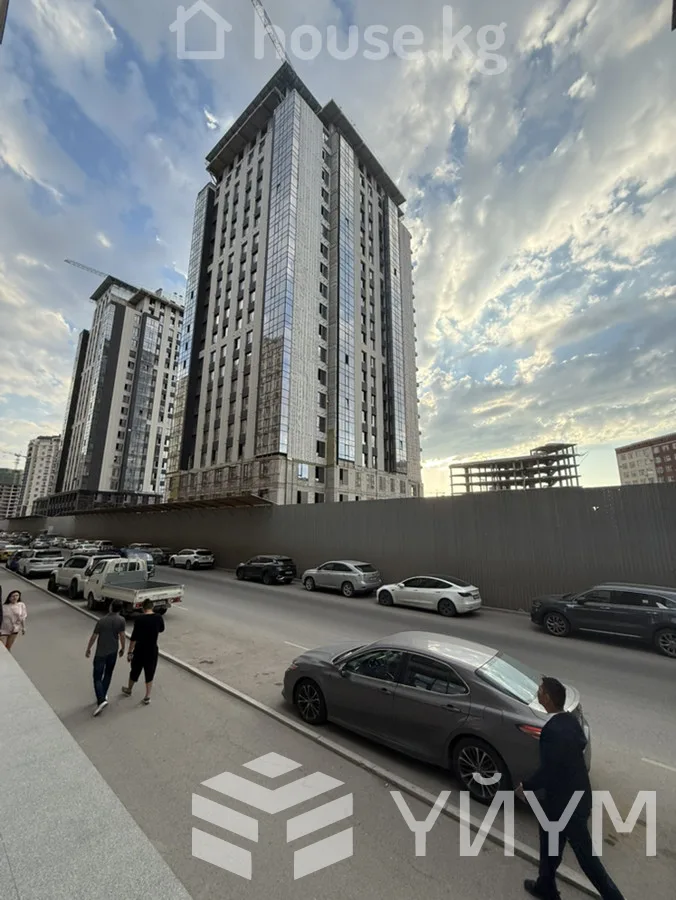 3-к. квартира, 130 м² — фото 1