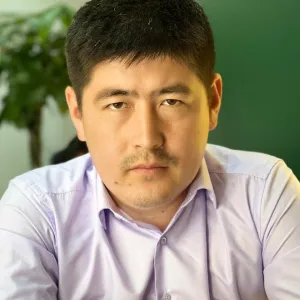 Толкунбек Турсунбаев