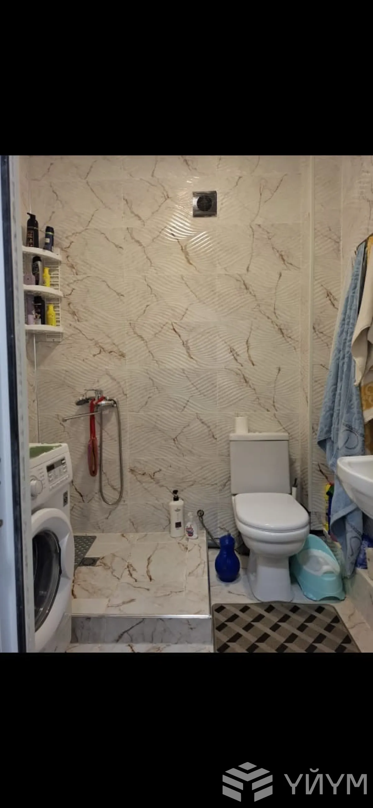 Набережная улица