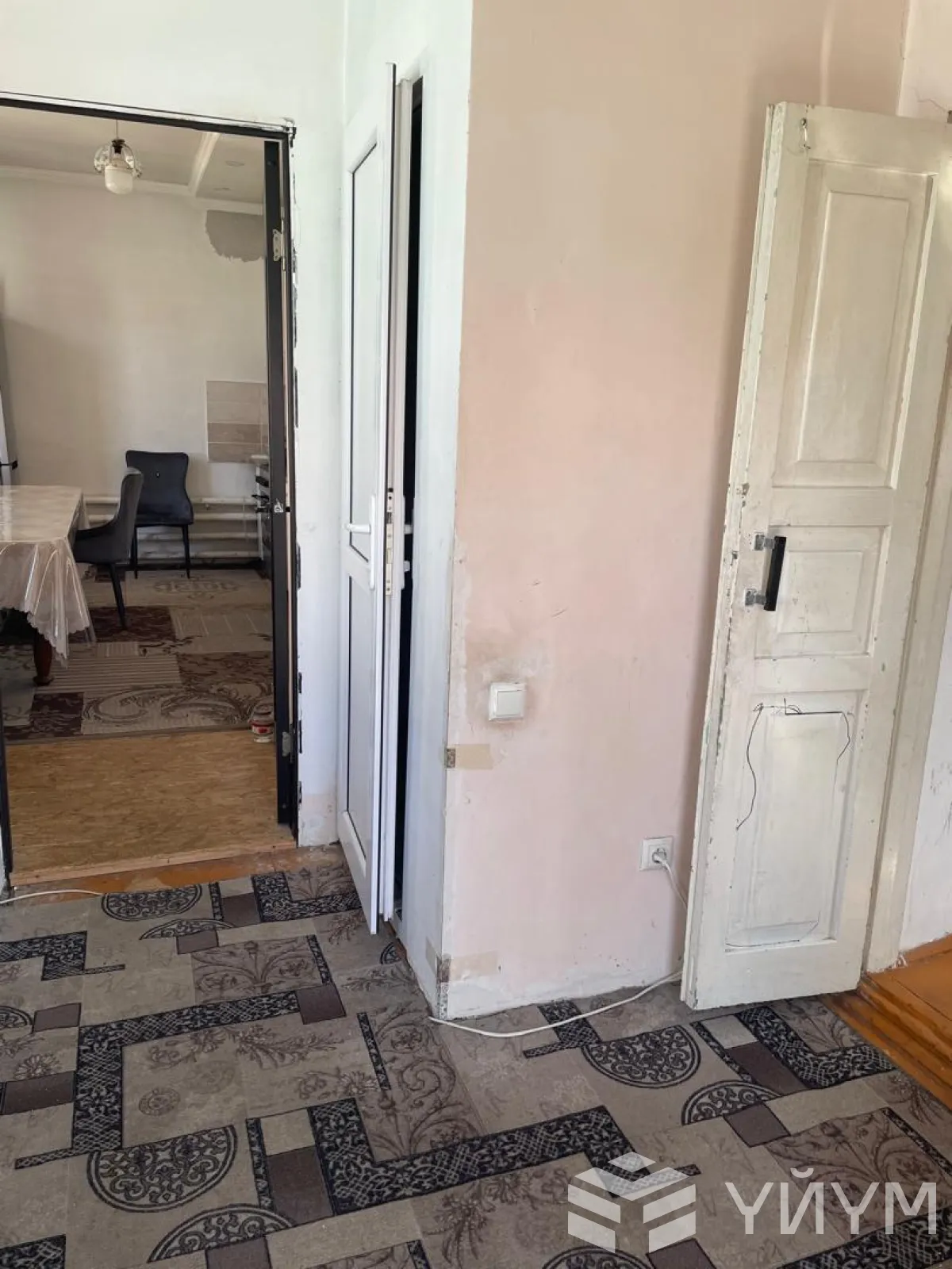 Араванская улица, 52